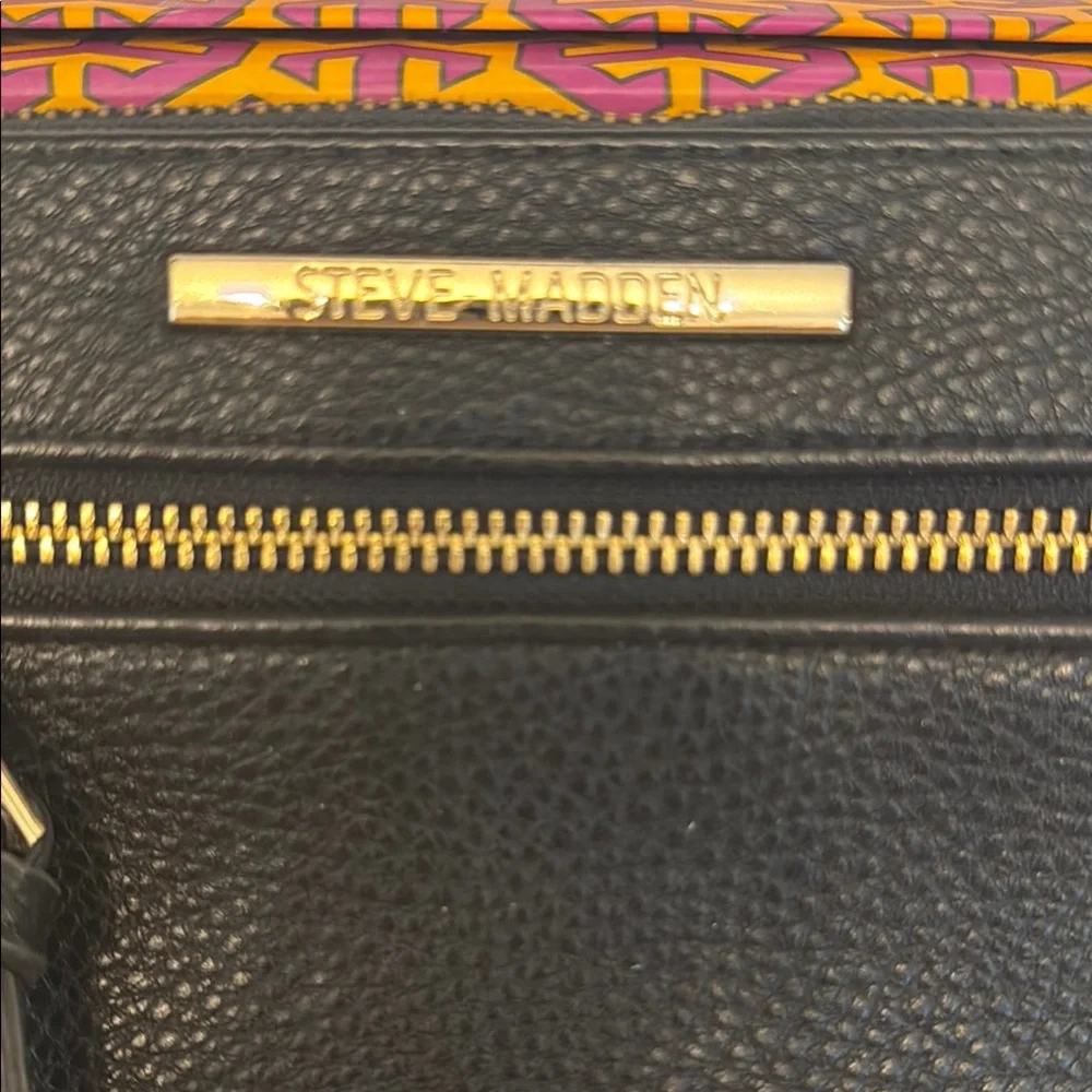 NWOT-Steve Madden Black Clutch with Gold Accents